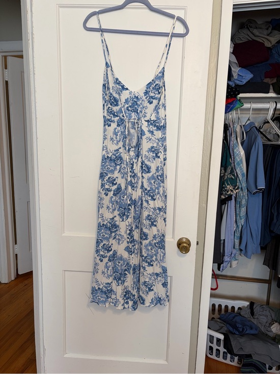 Reformation Dresses & Skirts - Reformation Chianti Blue and White Floral Slip Dress with Tie Back